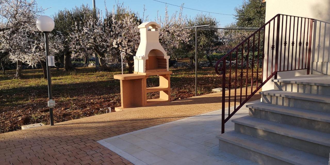 Villa Tra Gli Ulivi Putignano Exterior foto